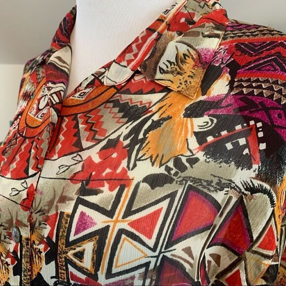 Vintage abstract tribal pattern button down blouse - Picture 4 of 7